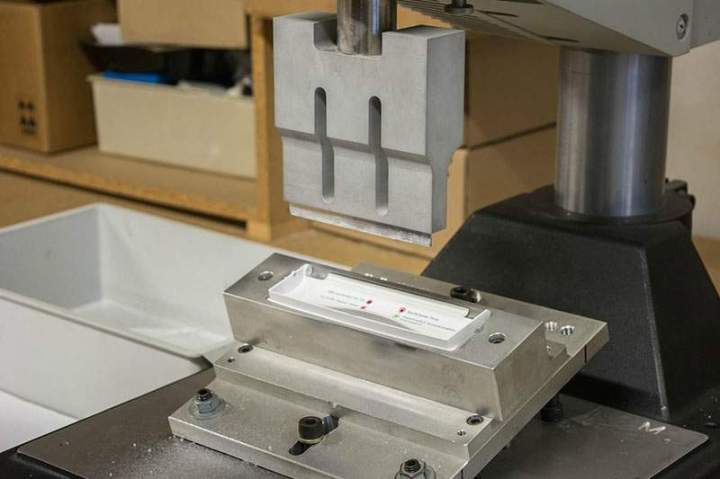 Machine de soudage par ultrasons Île-de-France