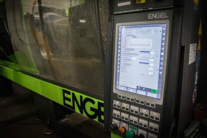 Machine de production plastique Île-de-France